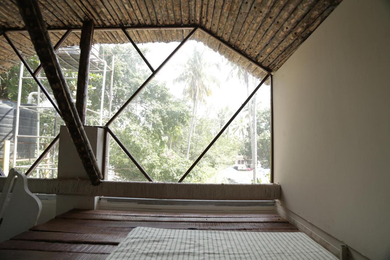 Hostel Calaila Varkala Dış mekan fotoğraf